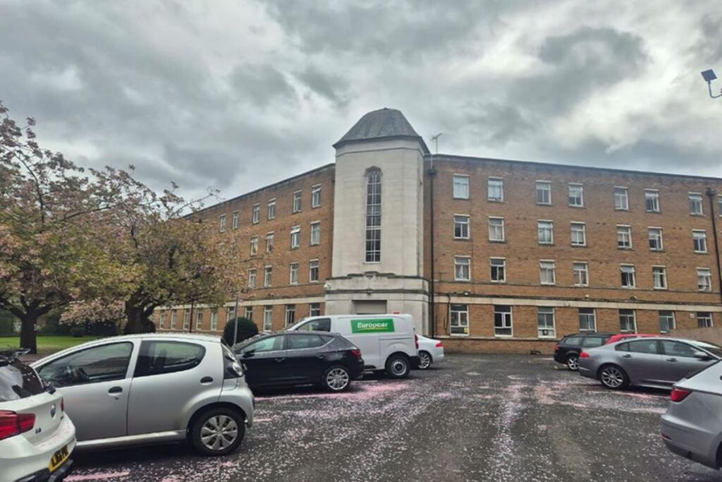 Main image of property: 336, Montgomery House, Demense Road, Manchester, M168PH