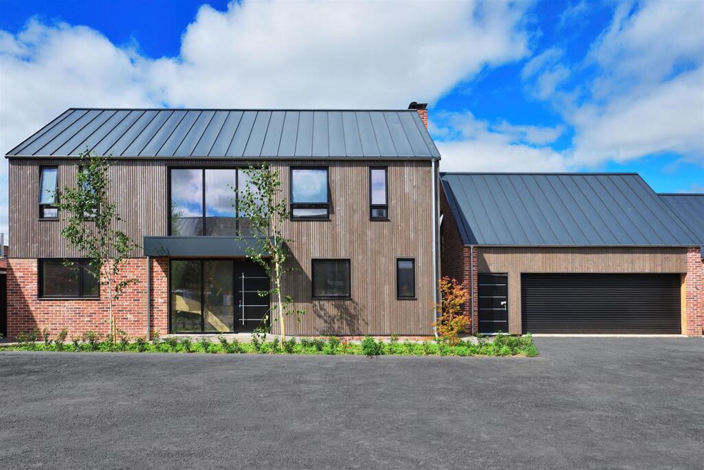 Main image of property: Pool Yard, Woonton, Herefordshire