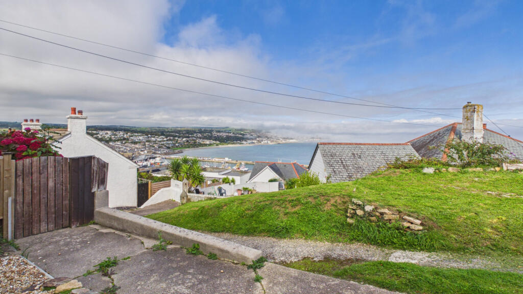 House in Penzance, Wherrytown - View 2