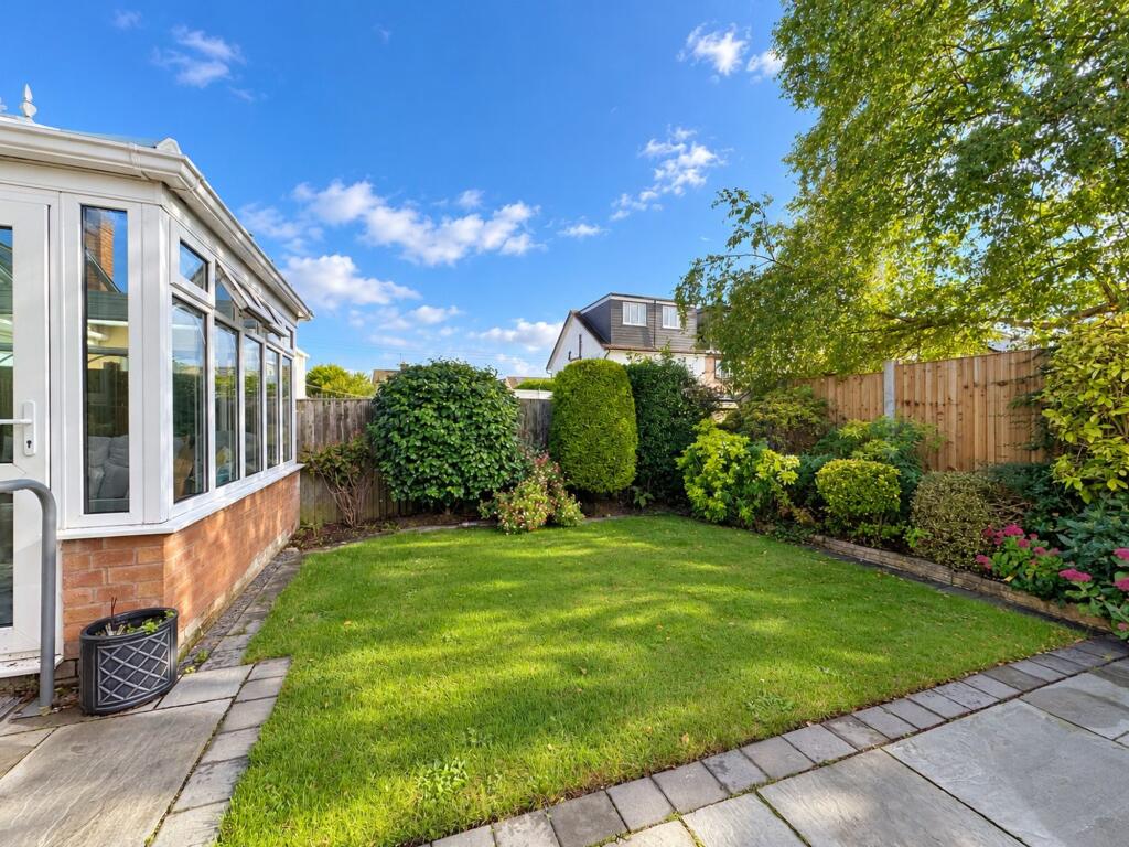 Langdale Avenue, Wirral, CH61 photo 4
