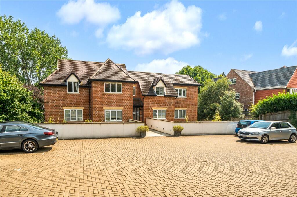 Main image of property: Yarnells Hill, Oxford
