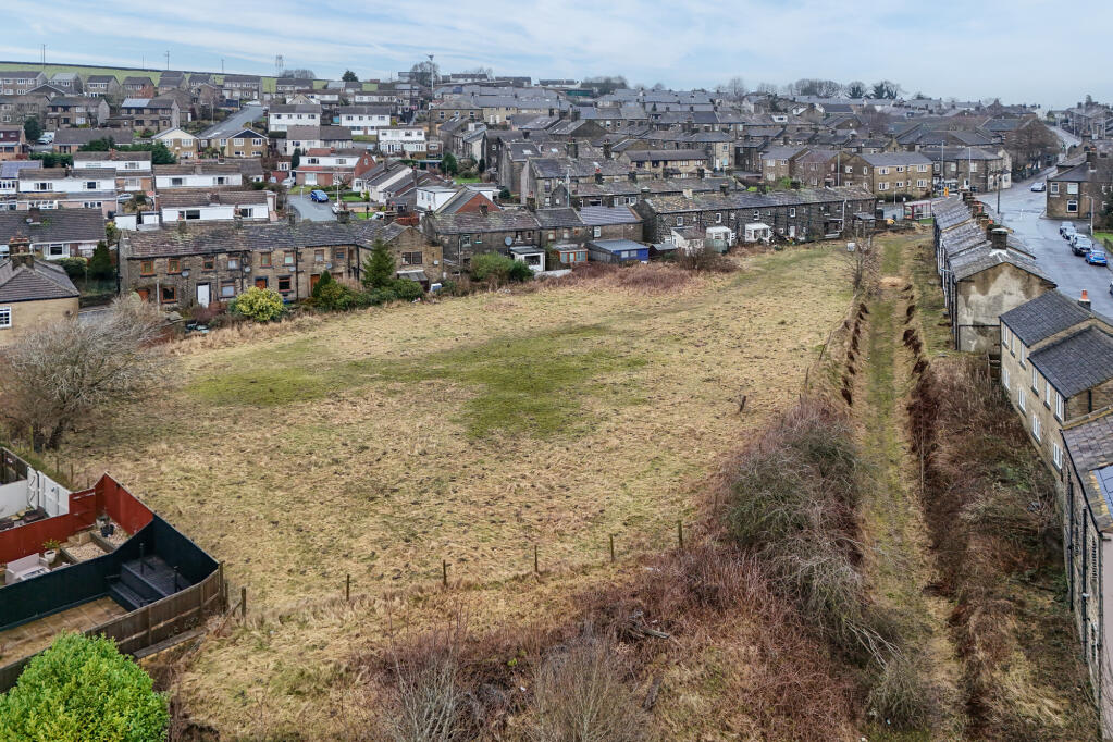 Main image of property: Old Road, Denholme, Bradford, West Yorkshire, BD13