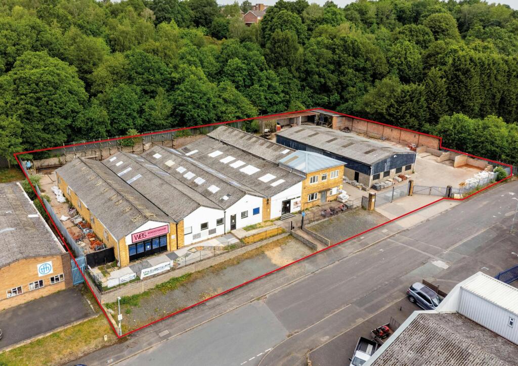 Main image of property: Units 18, 19  20, Kidderminster, Oldington Trading Estate, Kidderminster, DY11 7QP