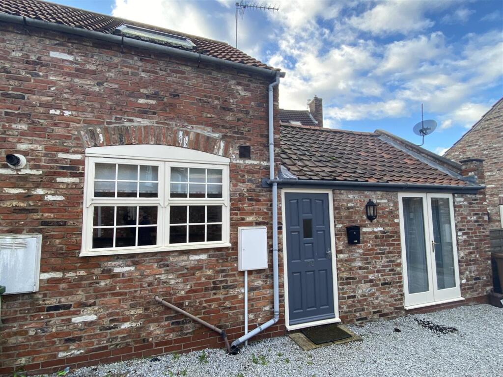 Main image of property: Bridgegate, Howden