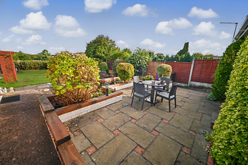 House in Wolverhampton, West Midlands - View 4