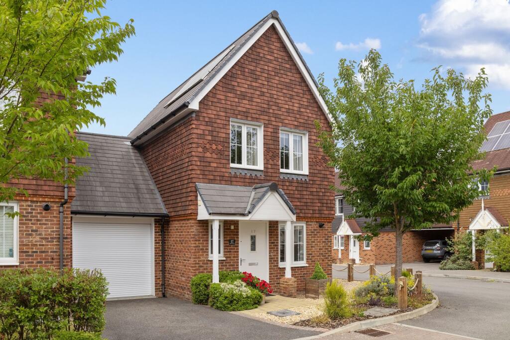 Main image of property: Hawthorn Way, Billingshurst, RH14