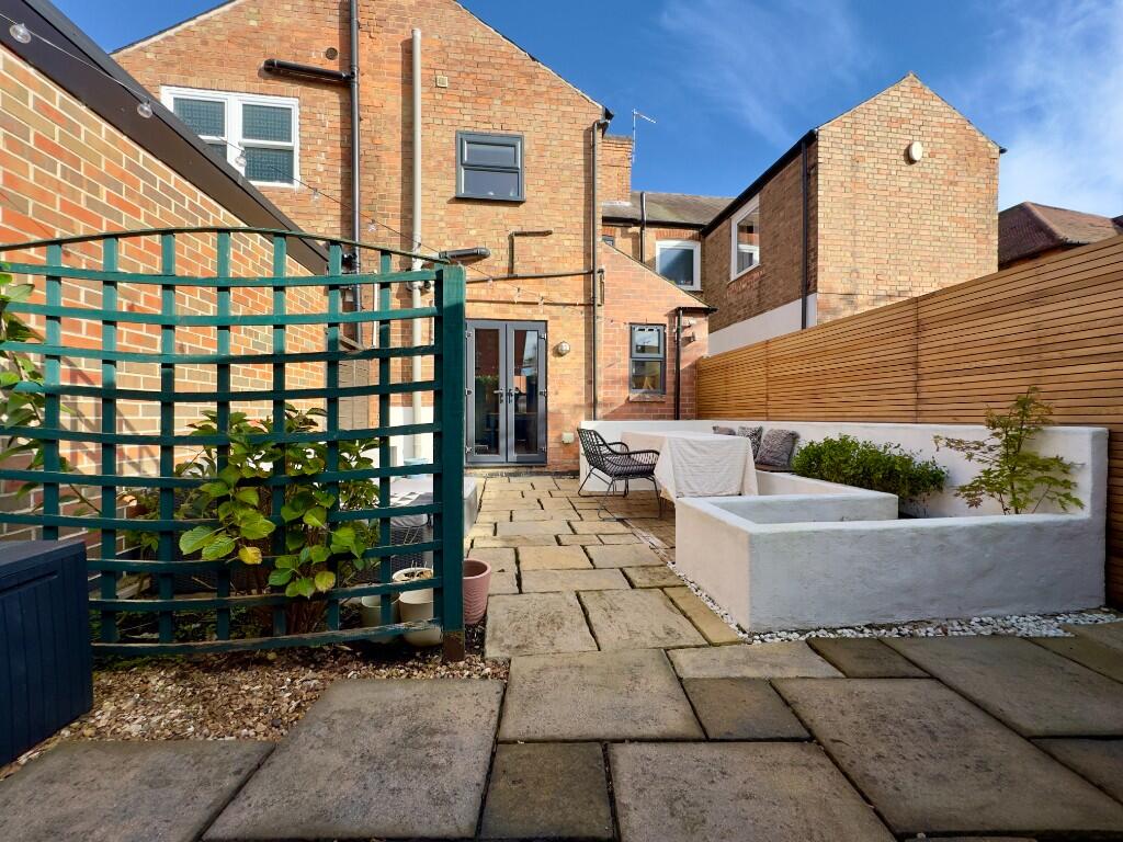 House in Nottingham, Beeston - View 3