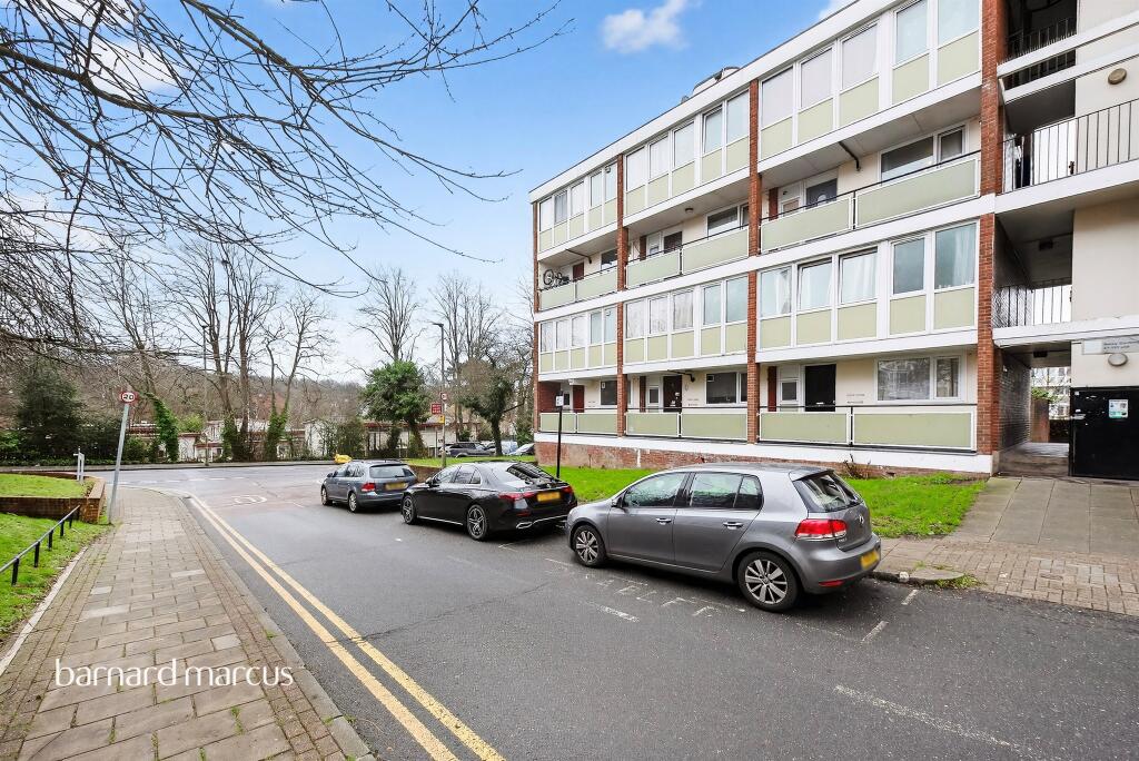 Main image of property: Ibsley Gardens, London