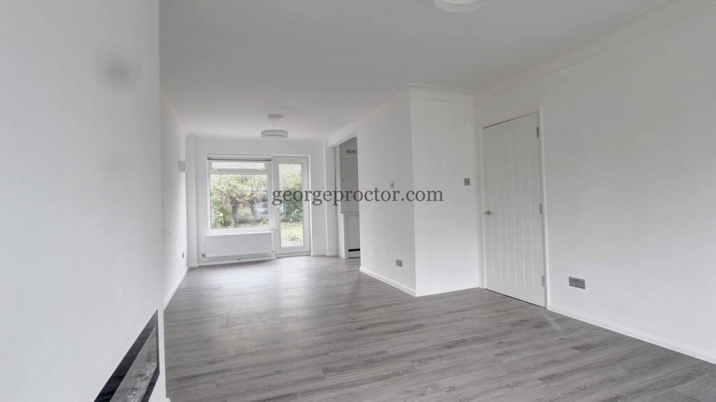Waverley Close, Bromley, BR2 - View 3