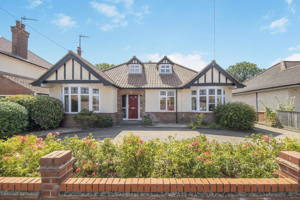 Main image of property: Sidegate Avenue, Ipswich, Suffolk, IP4