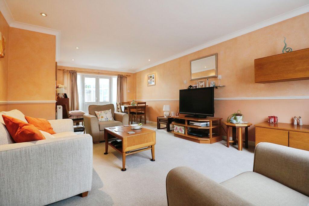 House in Slough - View 4