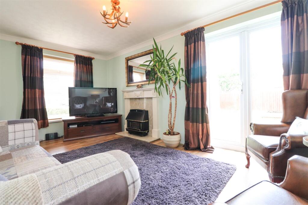 Walkmill Crescent, Kingfisher Park, Carlisle photo 4