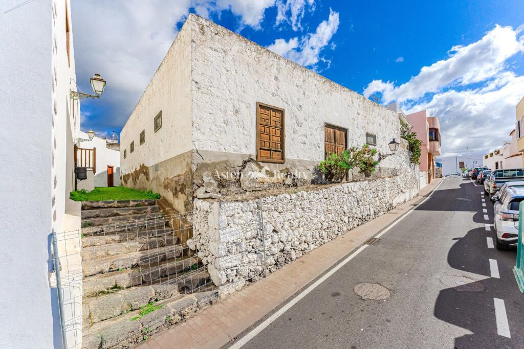 Main image of property: Canary Islands, Tenerife, Guia de Isora