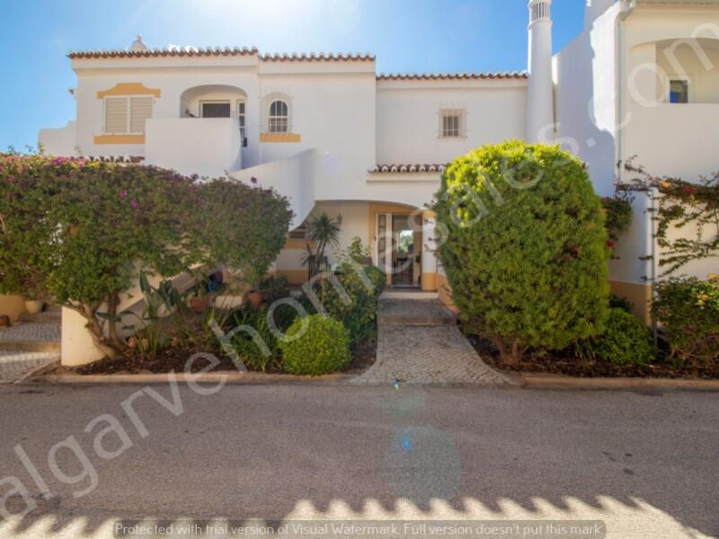 Main image of property: Algarve, Lagoa