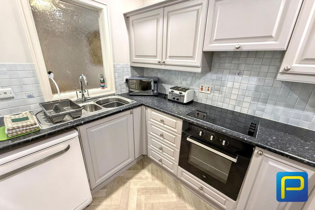 House in Newcastle upon Tyne - More