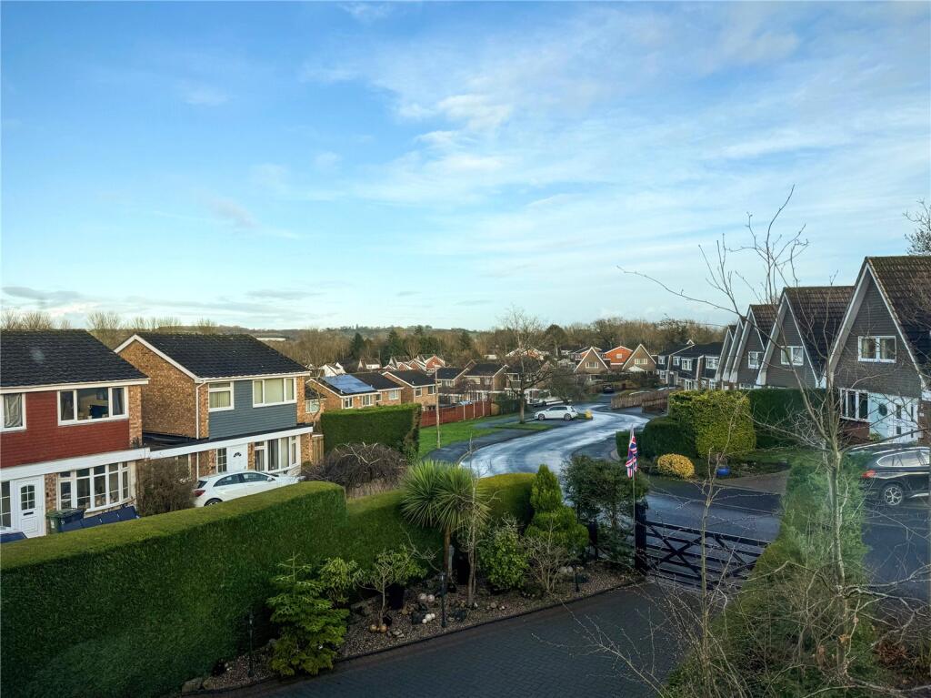 Additional image 12 of Alveston Close, REDDITCH, Worcestershire, B98