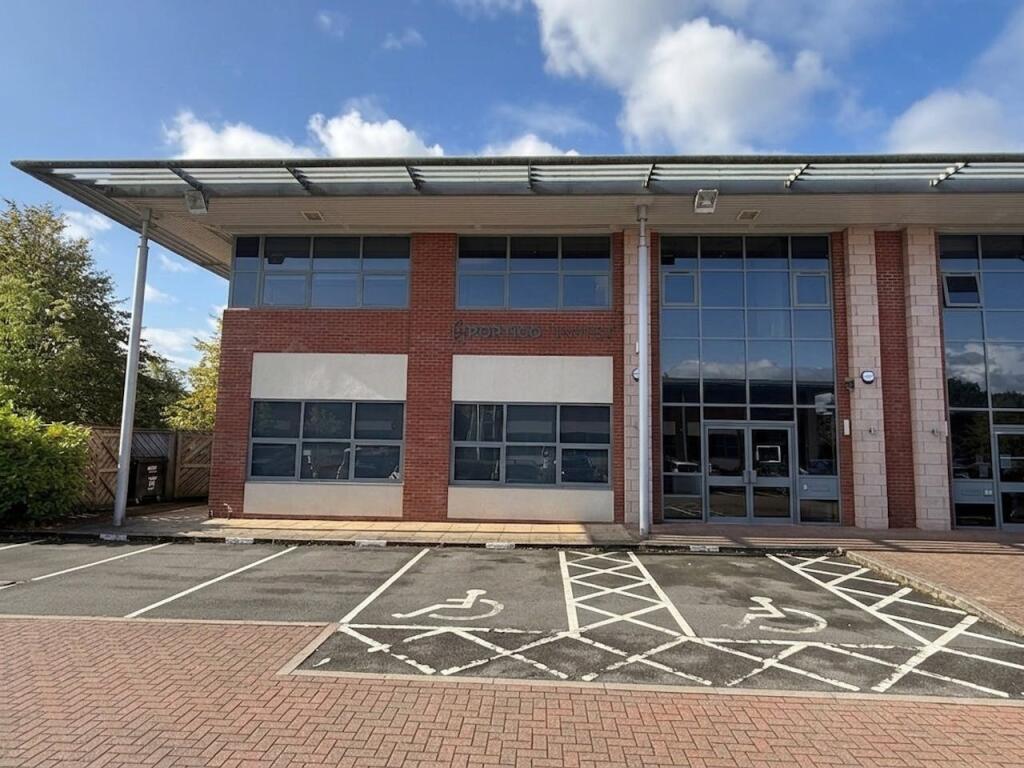 Main image of property: 8a Cinnabar Court, 6800 Daresbury Park, Daresbury, Warrington, WA4 4GE