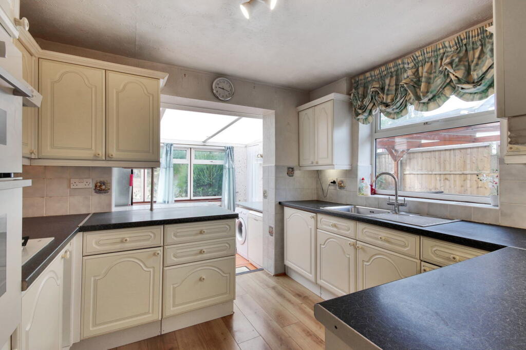 House in Sevenoaks, Hartley - View 4