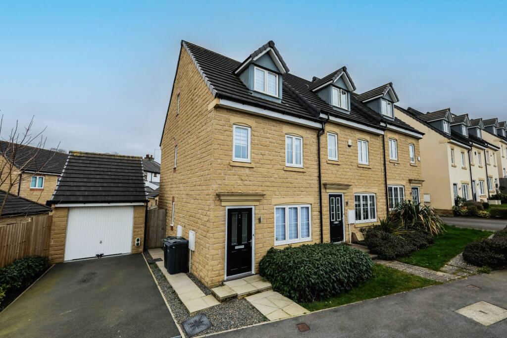 Main image of property: Brompton Drive, Bradford, West Yorkshire, UK, BD10