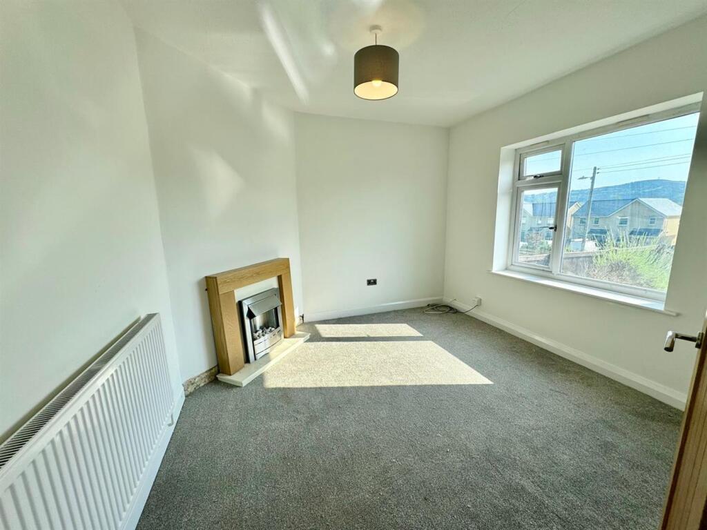 Graham Road, Dolgarrog, Conwy photo 3