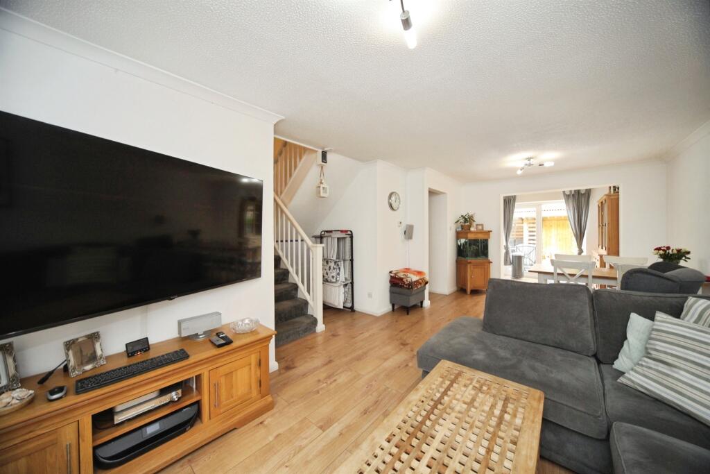 Brookfield Avenue, Houghton Regis, Dunstable photo 4