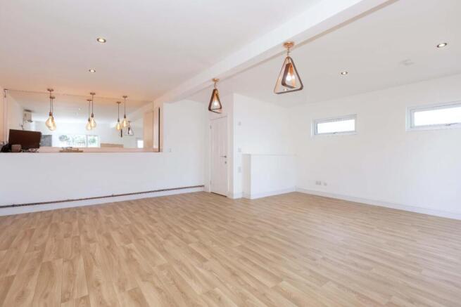 Upper Brighton Rd_5.jpg