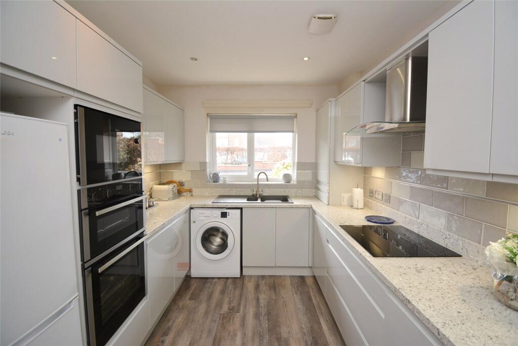 Willow Close, Wallasey, Wirral photo 3
