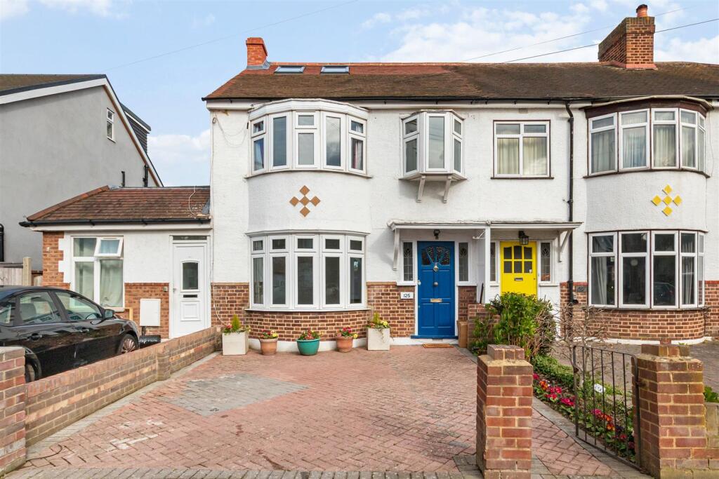 Main image of property: Monkleigh Road, Morden