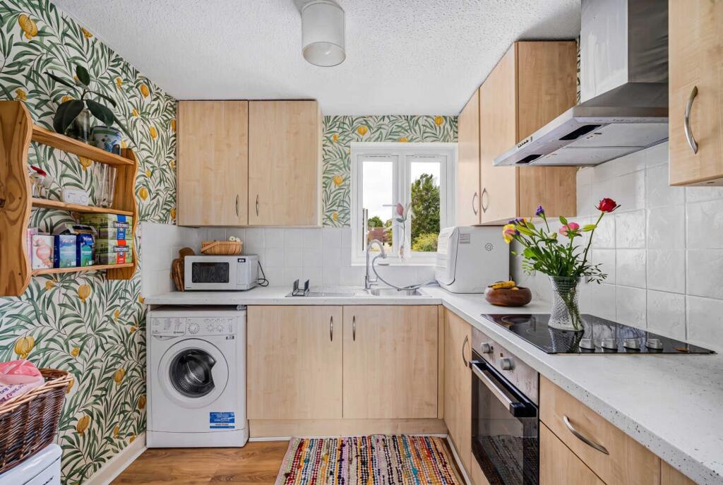Apartment in Oxford - View 3