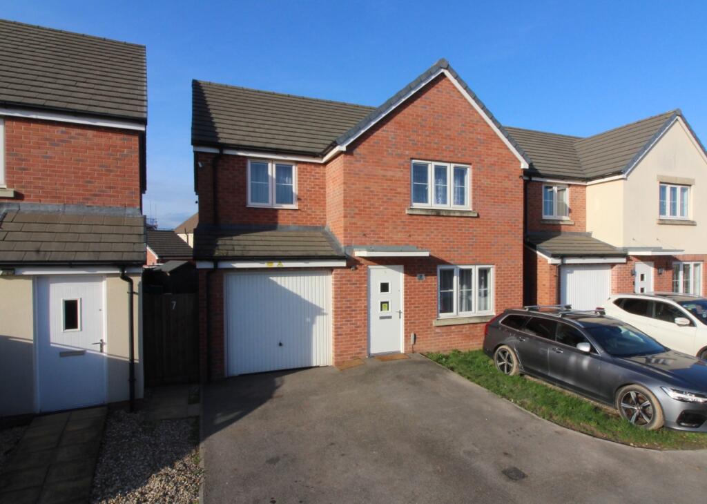 Main image of property: 7 Jade Close, Bridgwater
