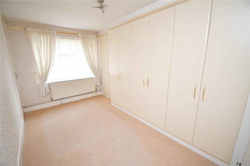House in Upton, Overchurch Hill - More