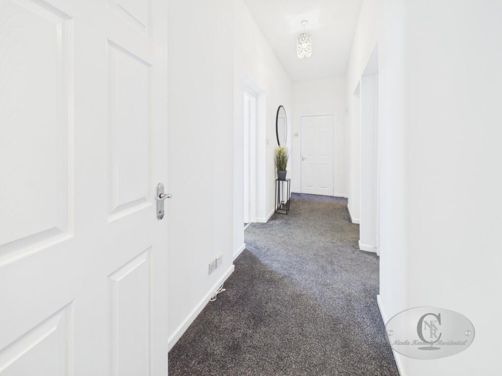 Apartment in Hamilton, Low Waters - View 5