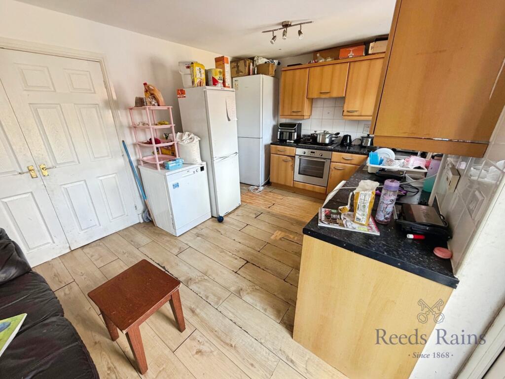 House in Stoke-on-Trent - View 5