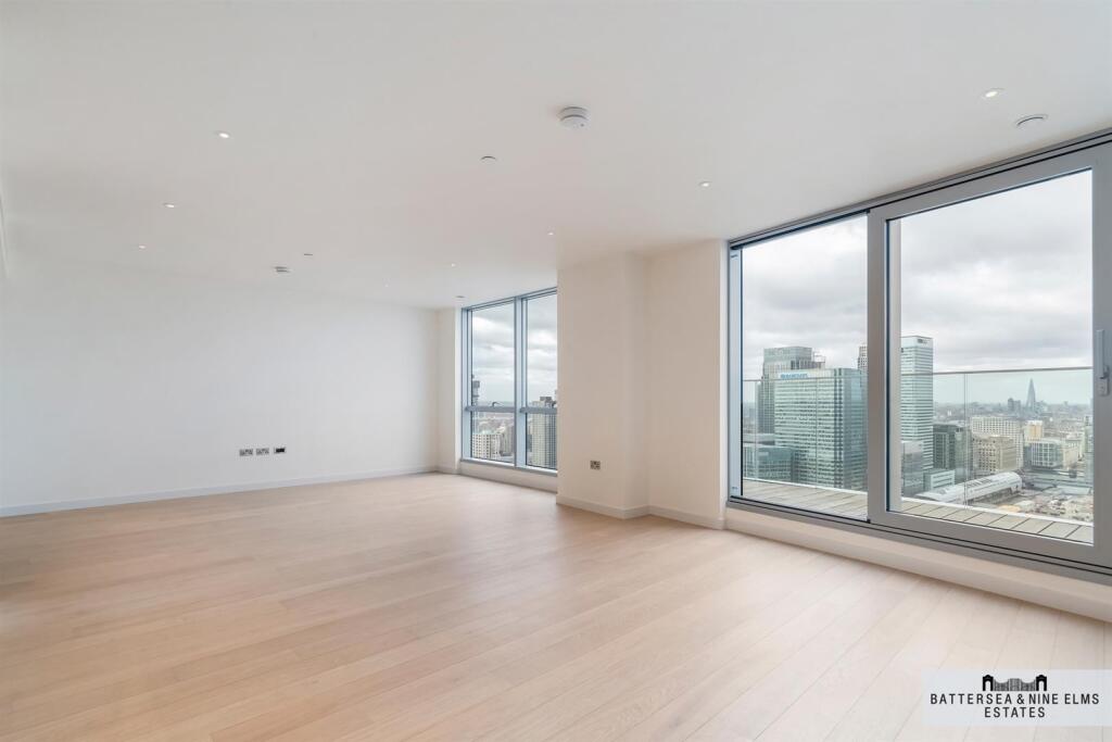 Charrington Tower, New Providence Wharf photo 4