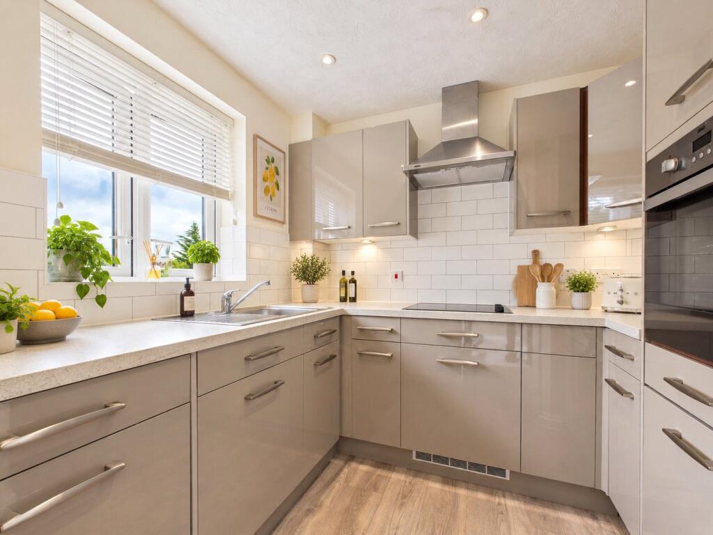 Apartment in Bournemouth - View 5