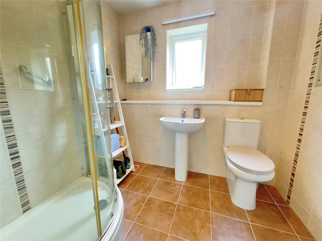 Apartment in Bournemouth - More