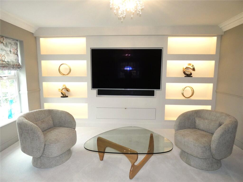 House in Llandudno, St. Asaph - View 3