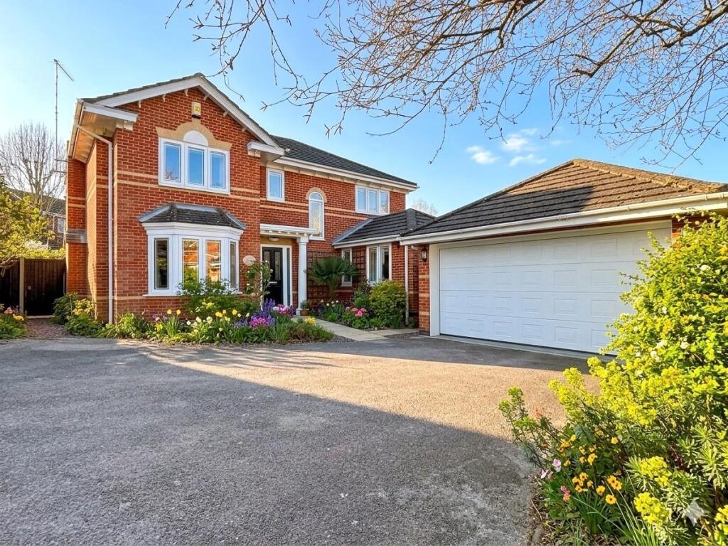 Main image of property: Leafy Lane, Whiteley