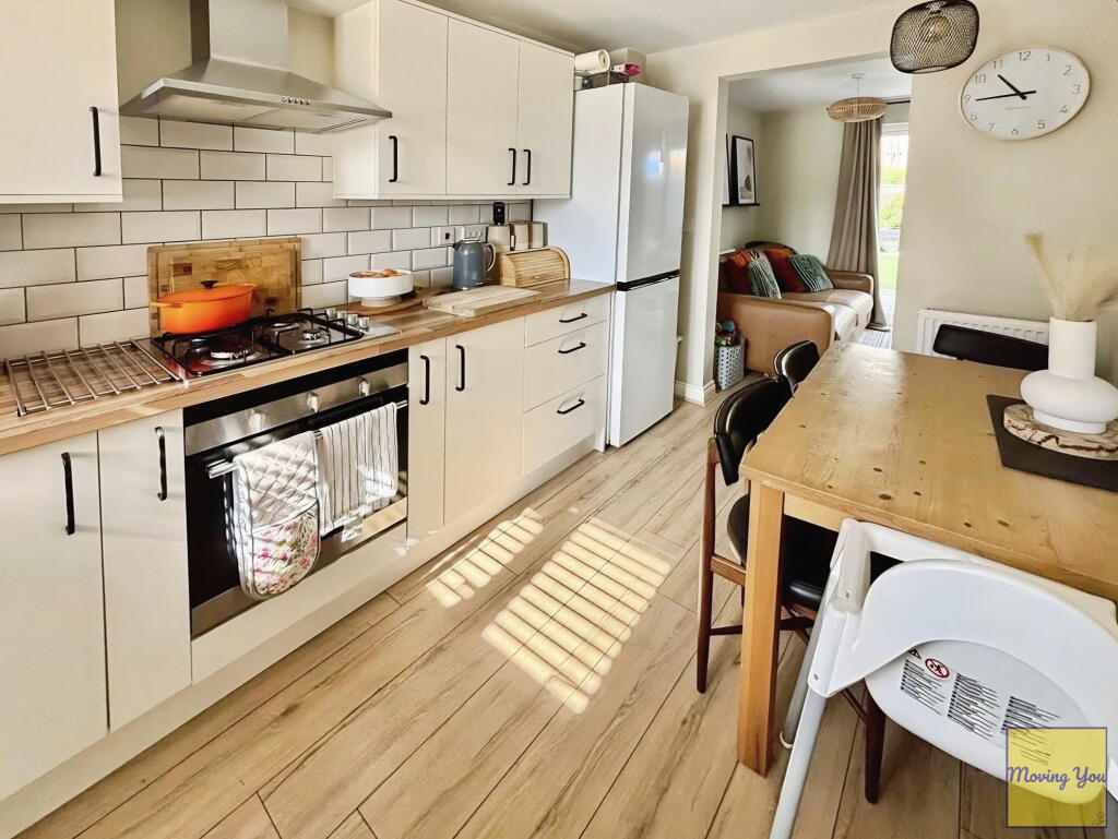 Clos Y Cwm, Pontardawe, SA8 4JZ photo 3