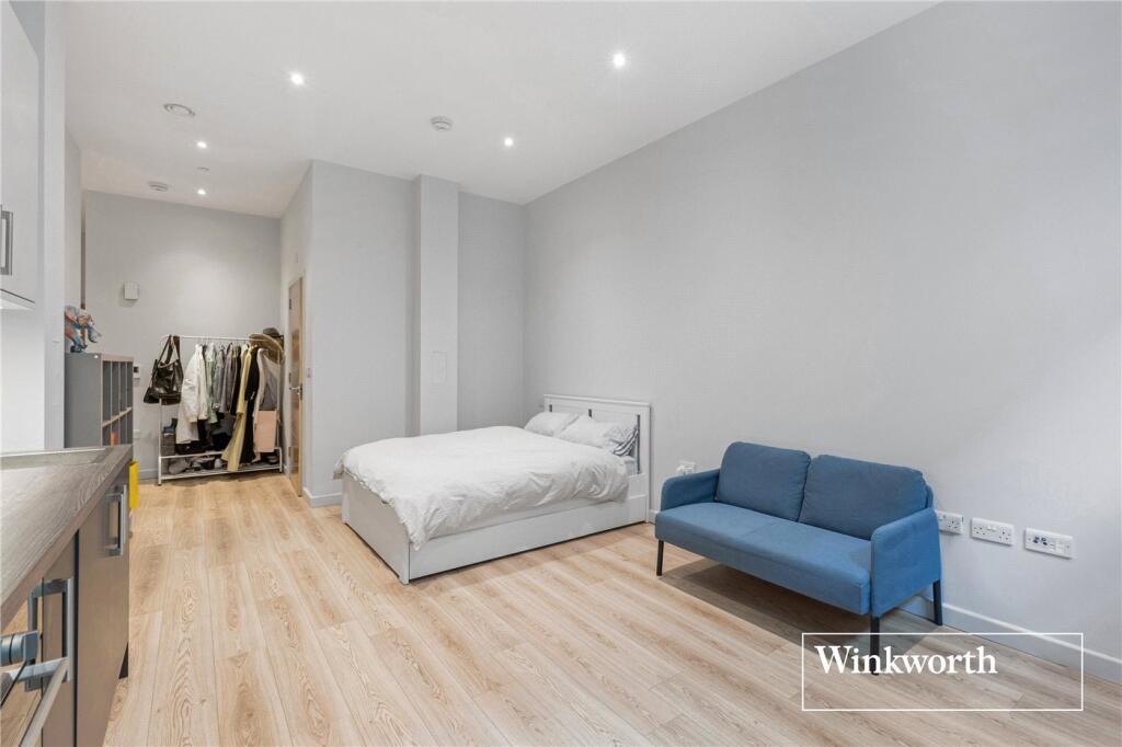 Main image of property: Shakespeare Road, London, N3