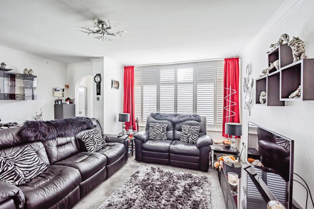 House in Brighton - View 5