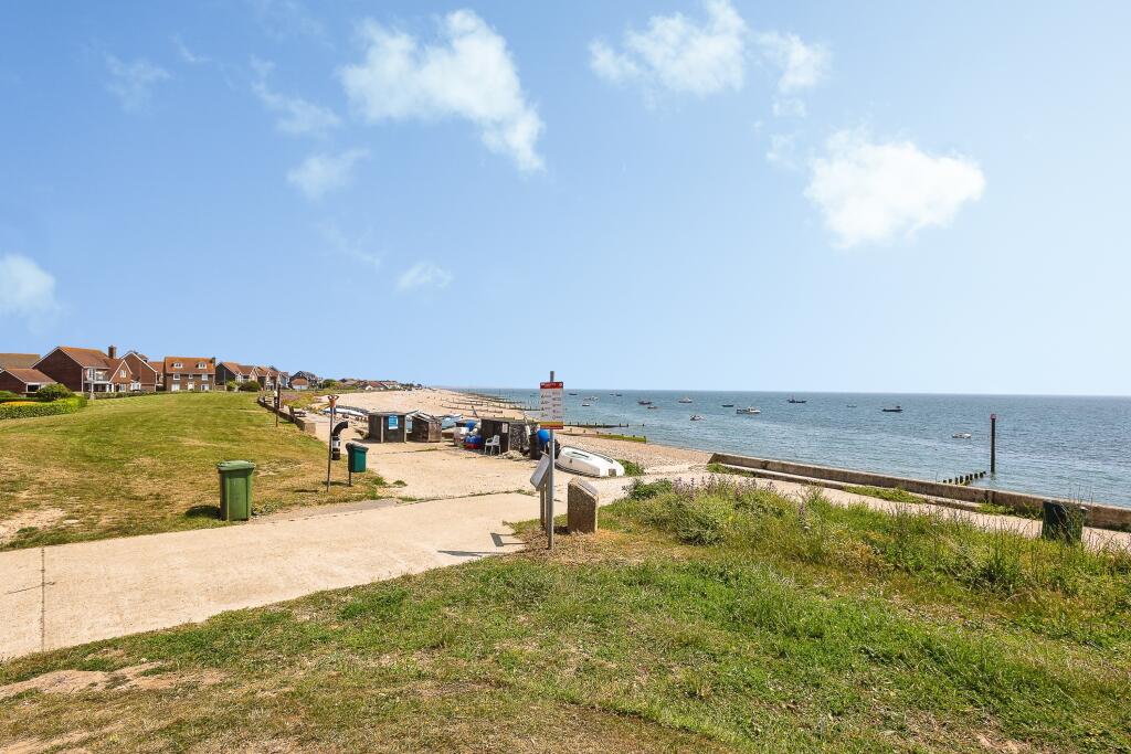 Lifeboat Way, Selsey, PO20 - View 2
