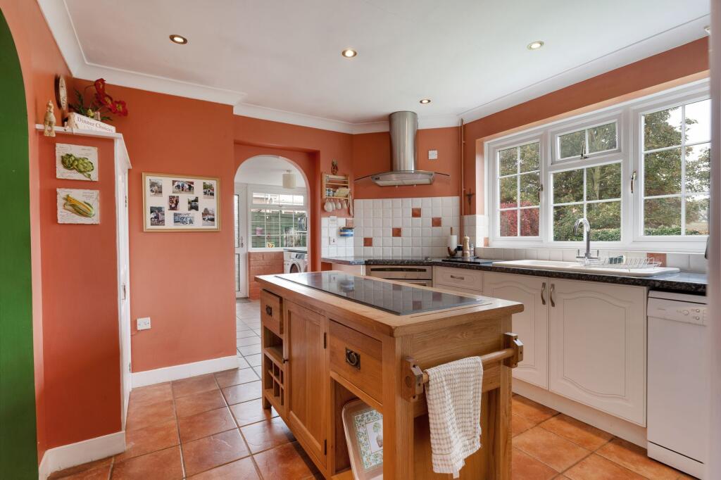 House in Peterborough - View 5