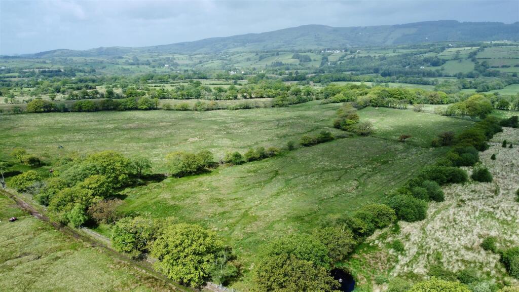 Main image of property: Gwynfe, Llangadog