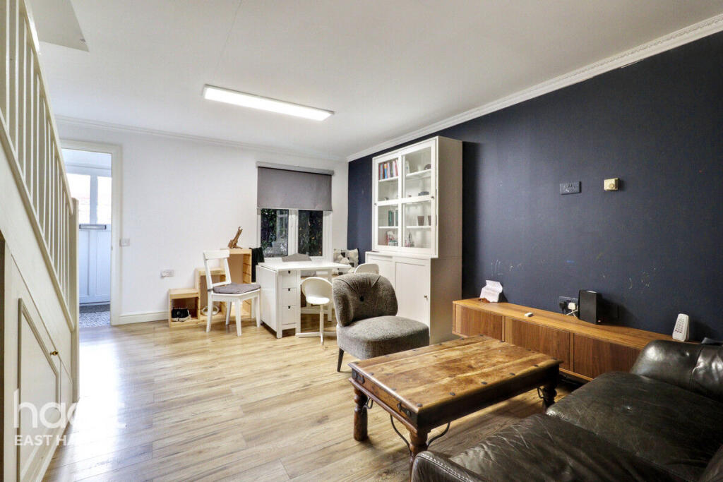 Main image of property: Pembroke Road, London