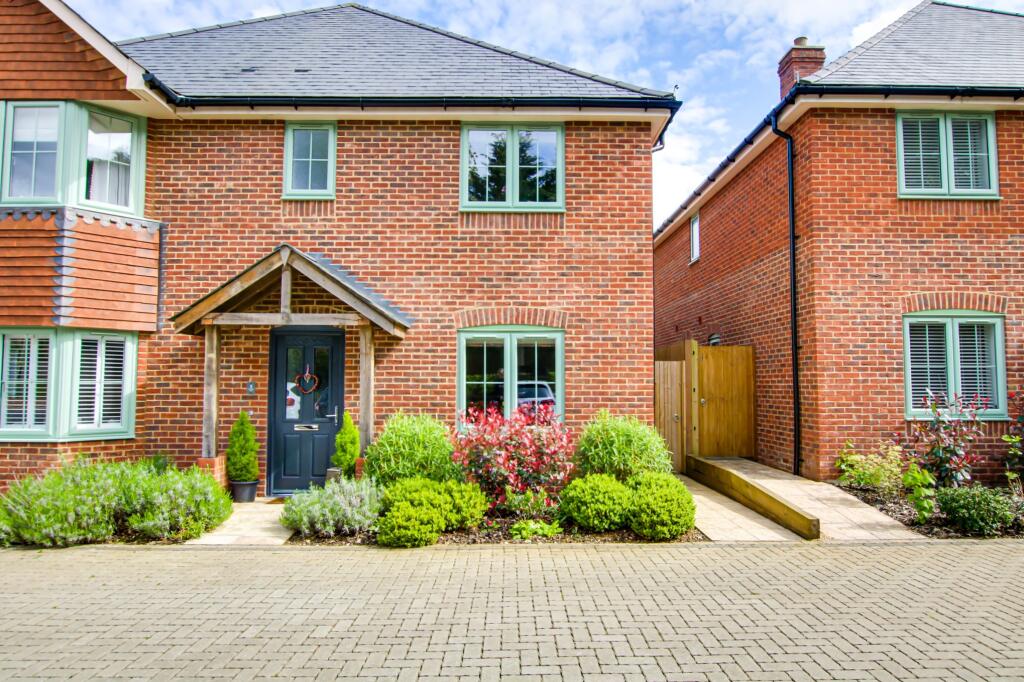 Main image of property: BISHOP'S WALTHAM