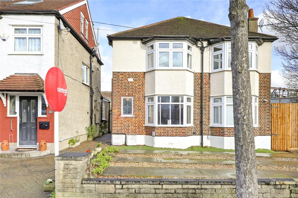 Main image of property: Queens Grove Road, Chingford, London, E4