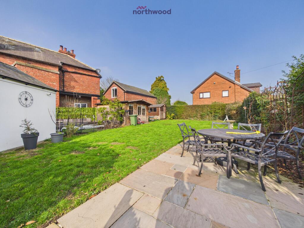 Trevalyn, Rossett, Wrexham, LL12 photo 2