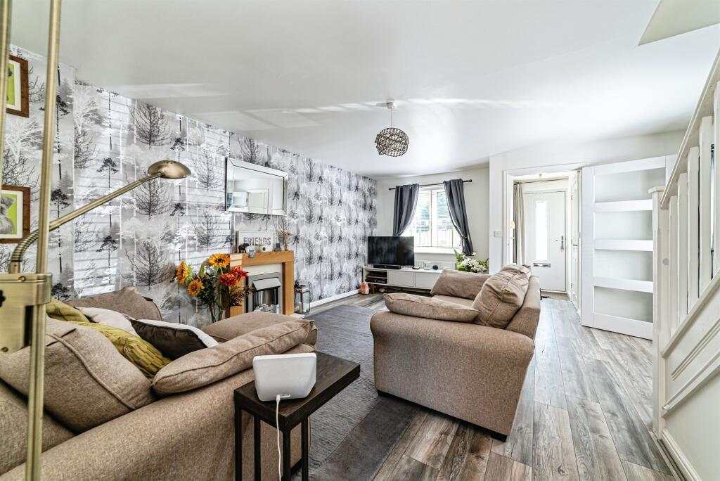House in Basingstoke and Deane, Basingstoke - View 3