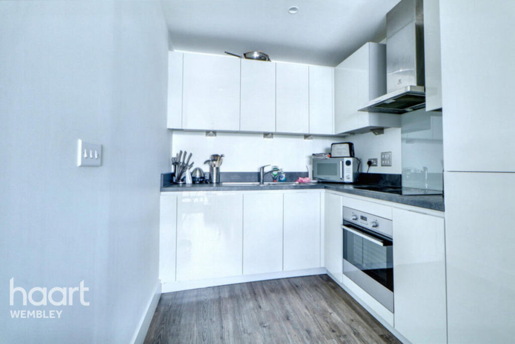 Apartment in London - View 3